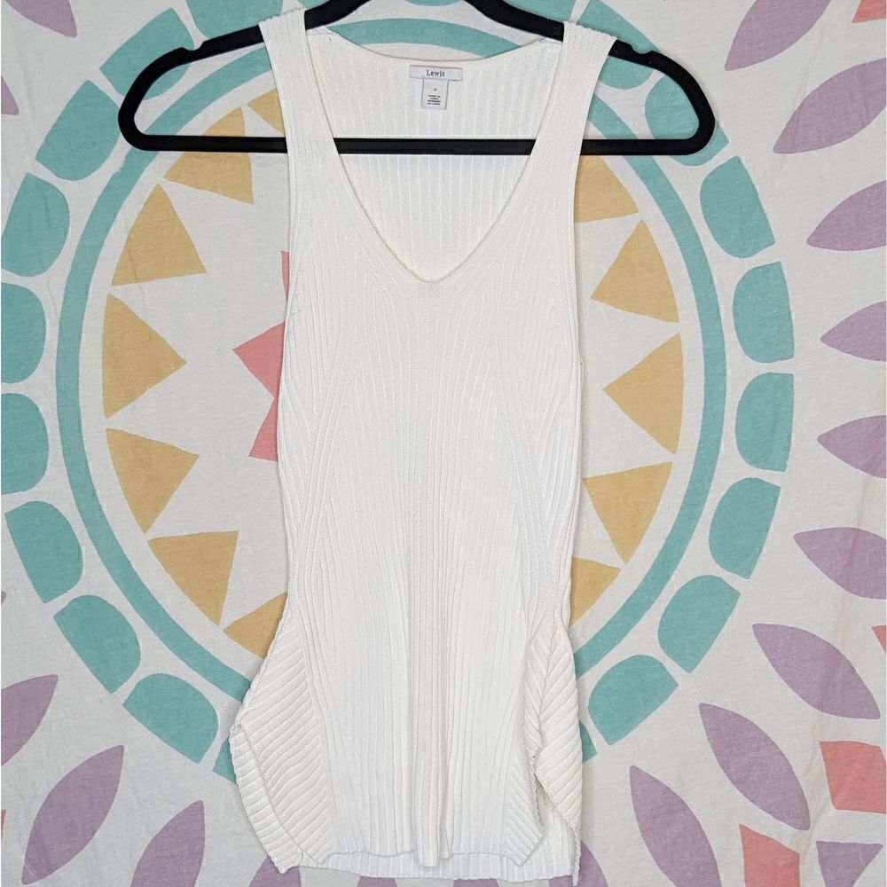 Lewit White Stretchy Tank Top Small